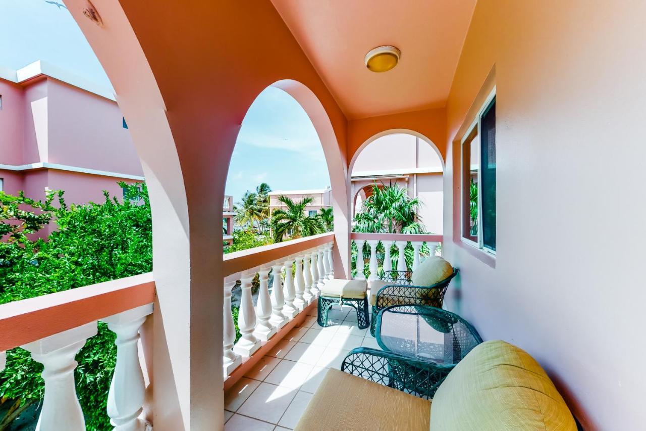 Coral Reef Condo San Pedro  Exteriör bild
